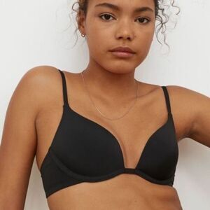 H&M Multi Function Push Up Bra Medium Lift